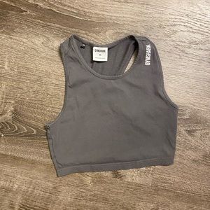 Gray Gymshark tank top.